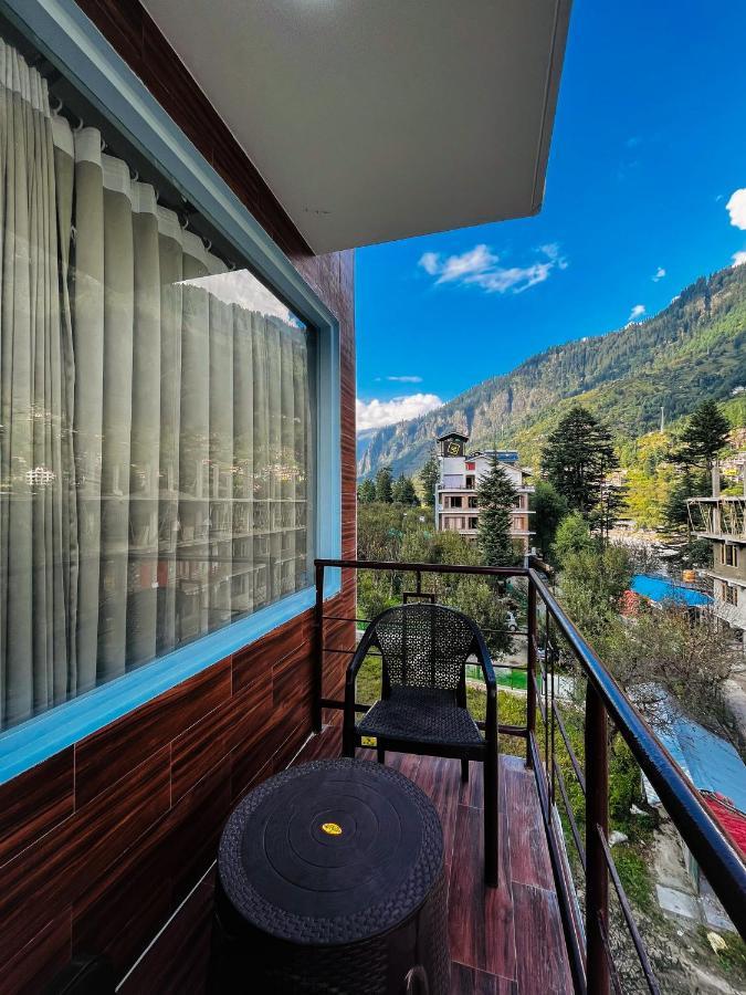 Apple Flower With Balcony And Mountain View Manāli Εξωτερικό φωτογραφία